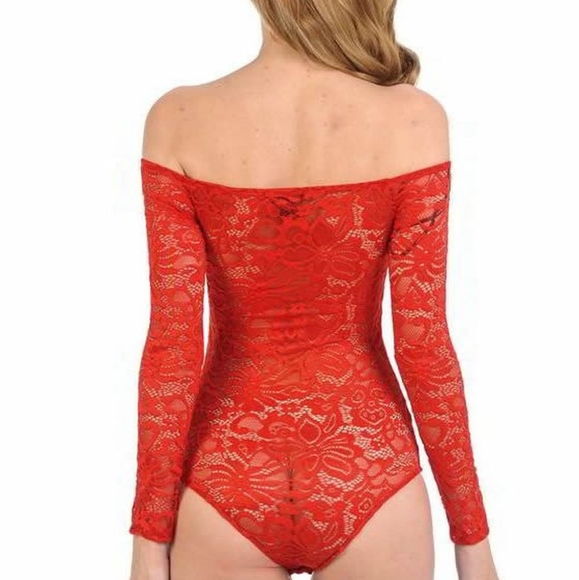 Ultra Sexy Lace Bodysuit in Black or Red - Picture 7 of 7